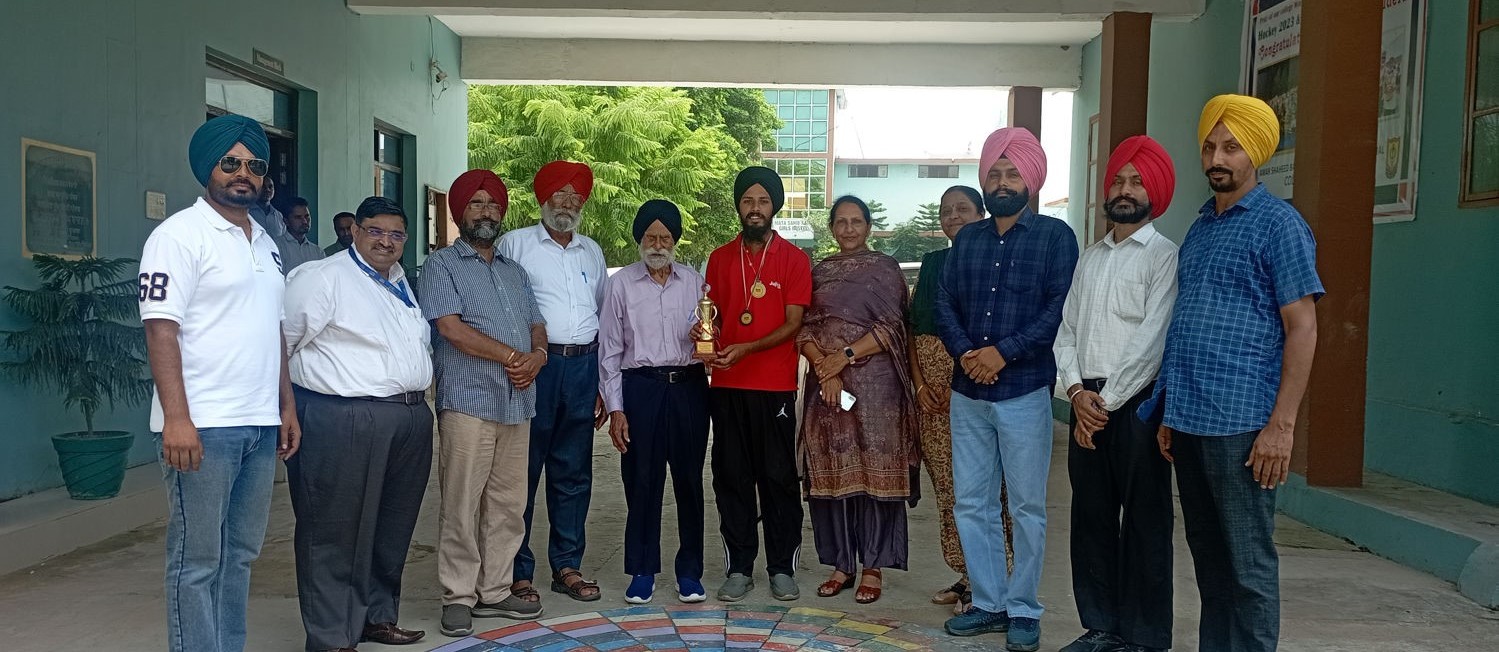Bela College gatka player wins gold and bronze medals in All India Intervarsity